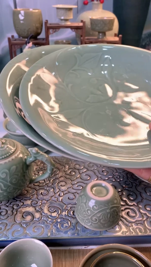 其他2个【一级品】8英寸玉兰圆盘000005