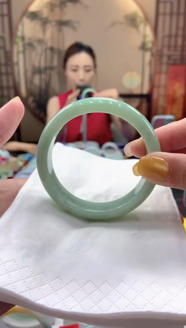 翡翠手镯未镶嵌000028651