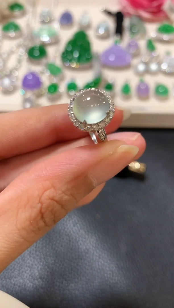 18K金镶嵌戒指翡翠m114