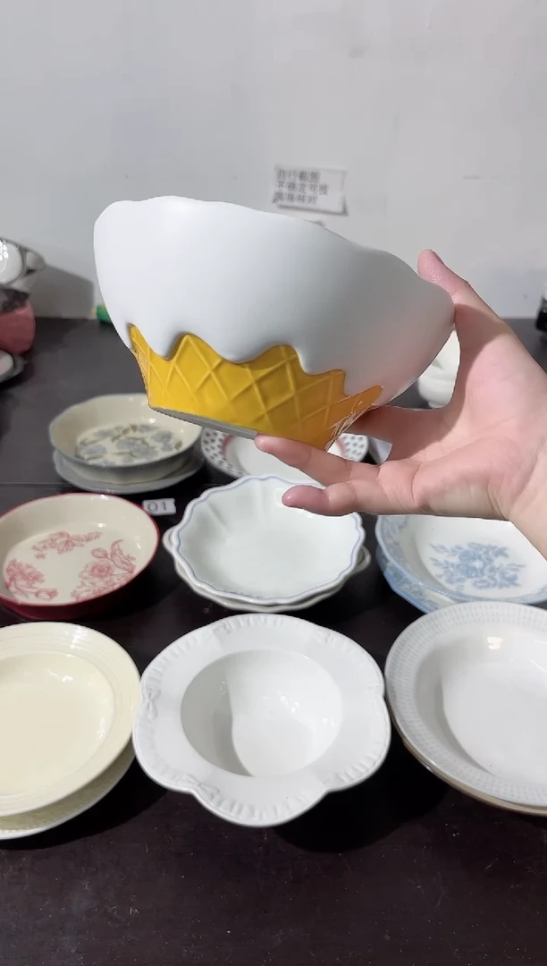 陶直播微瑕白巧面碗*1