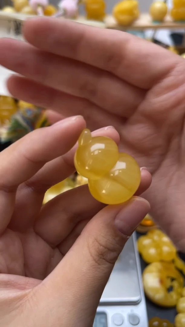 琥珀未镶嵌珠宝奇石022琥珀蜜蜡微瑕