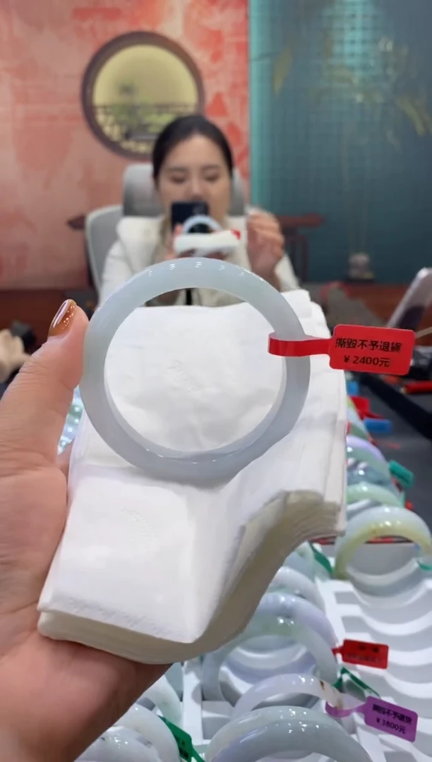 未镶嵌手镯翡翠多人00016102