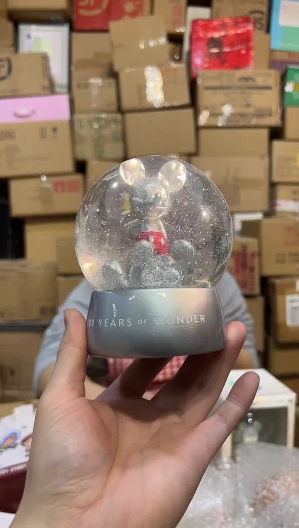 【闪购商品】杯原盒米奇100周年水晶球鼓泡北方勿拍