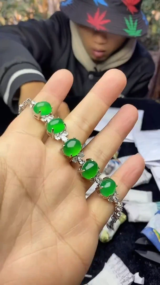 满色吊坠 所见即所得！！!