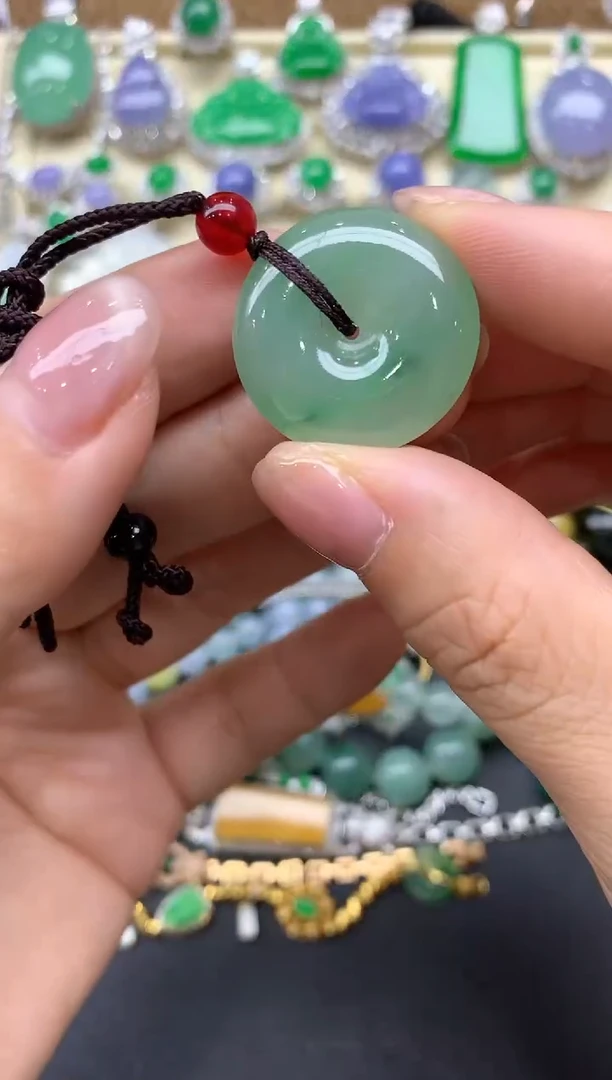 【闪购商品】翡翠颈饰未镶嵌213中国好珍宝