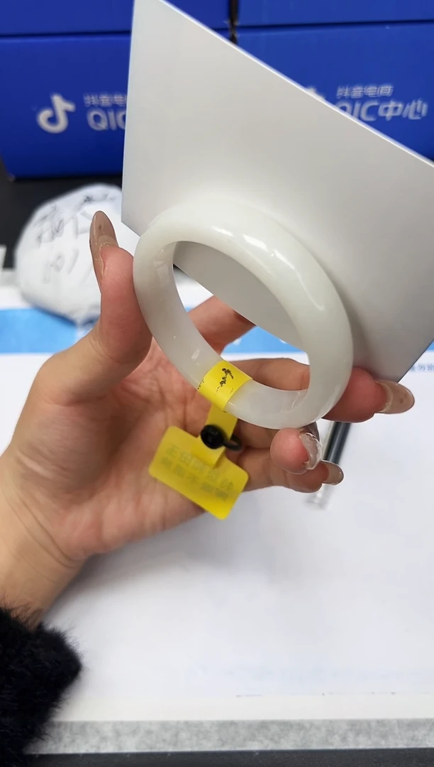 未镶嵌手镯和田玉HT31-54.7