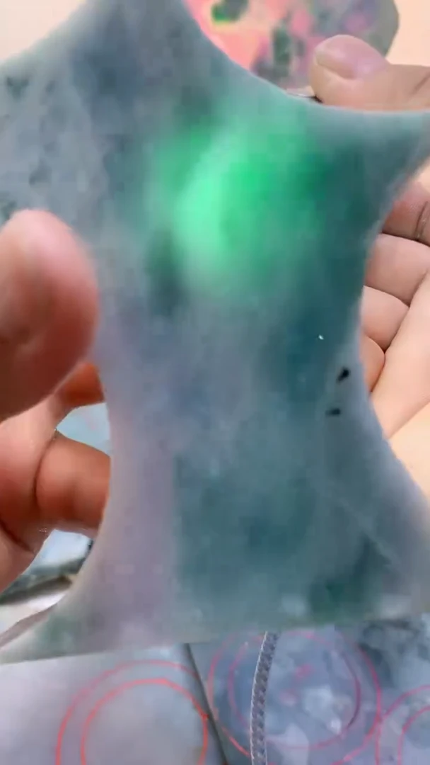 翡翠裸石0林0翡翠珠宝167