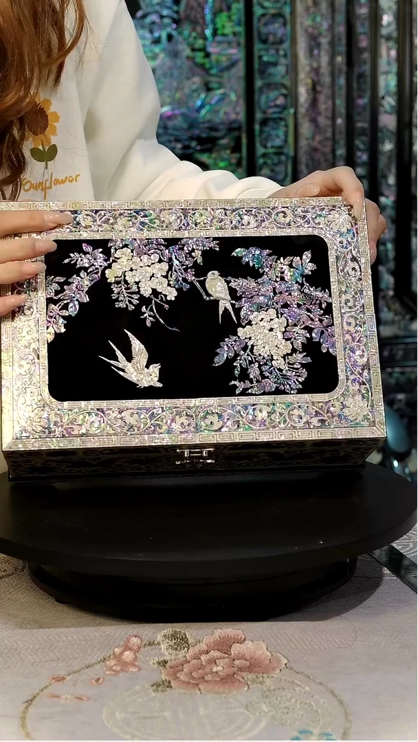 按扣绒布底·弘贝雅螺钿漆器文化馆