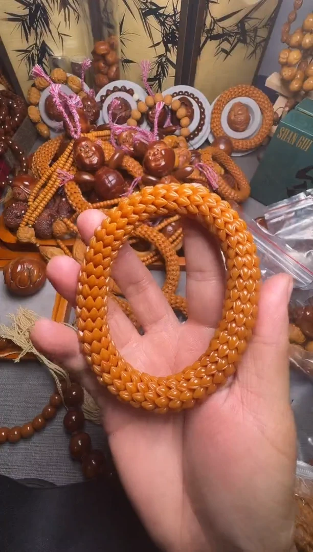 手串橄榄核猴头莲花