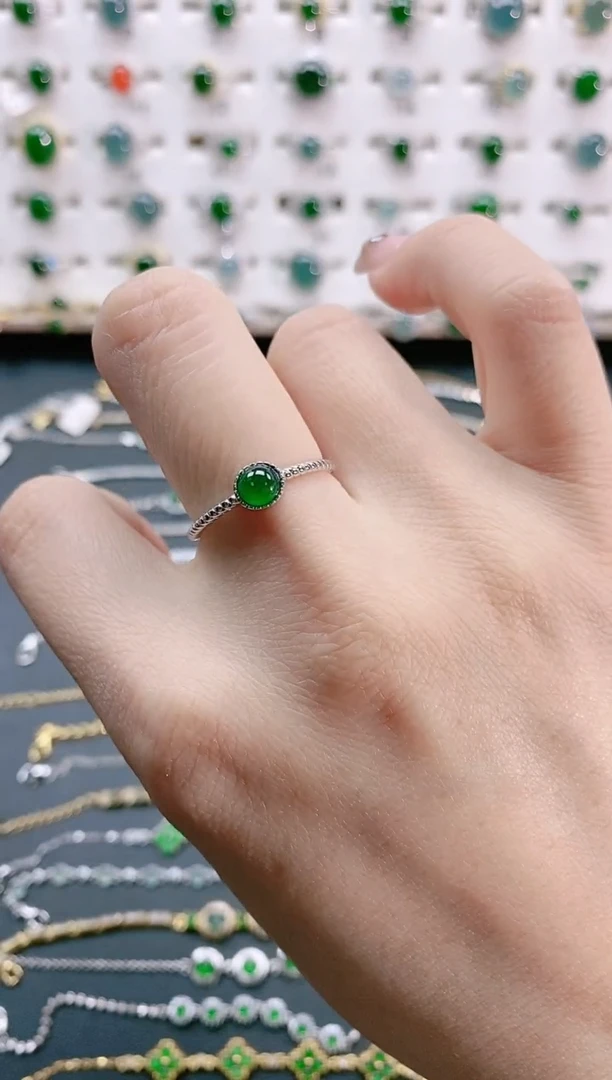 【闪购商品】翡翠戒指银S925镶嵌天然翡翠