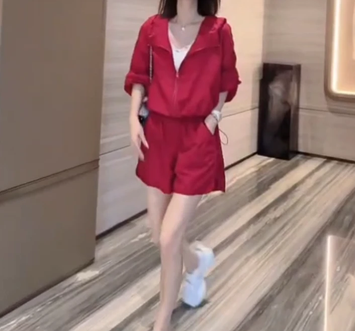 2025夏季新款网红同款洋气减龄韩版爆款上衣裤子两件套知-SV