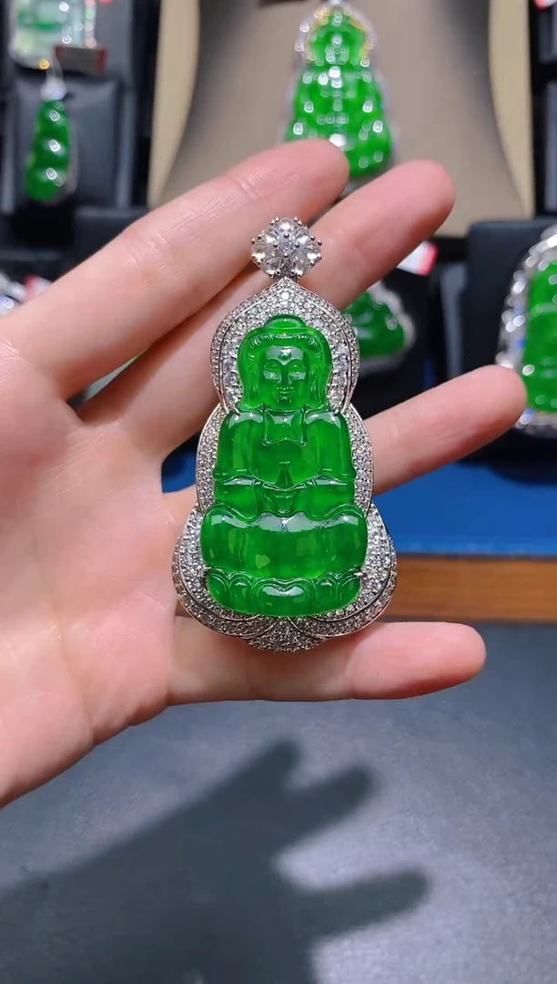 【闪购商品】翡翠颈饰未镶嵌天然A货翡翠k05