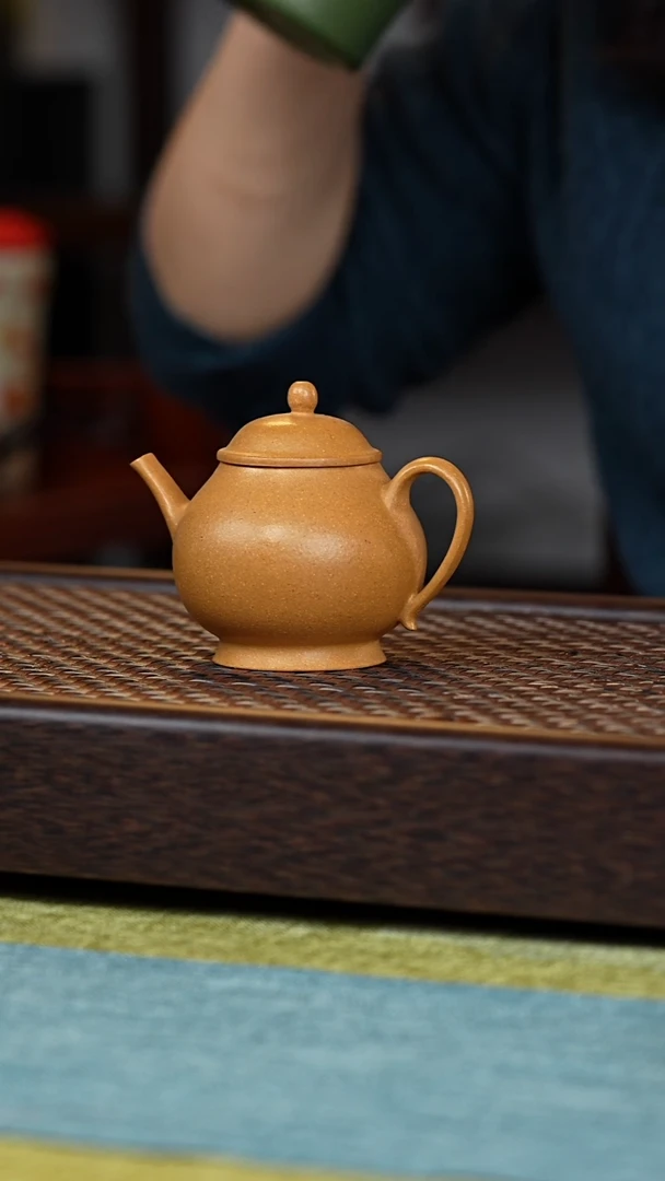 【闪购商品】紫砂茶壶100毫升黄金段高潘