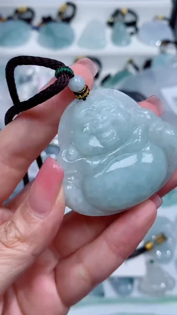 翡翠未镶嵌颈饰吊坠