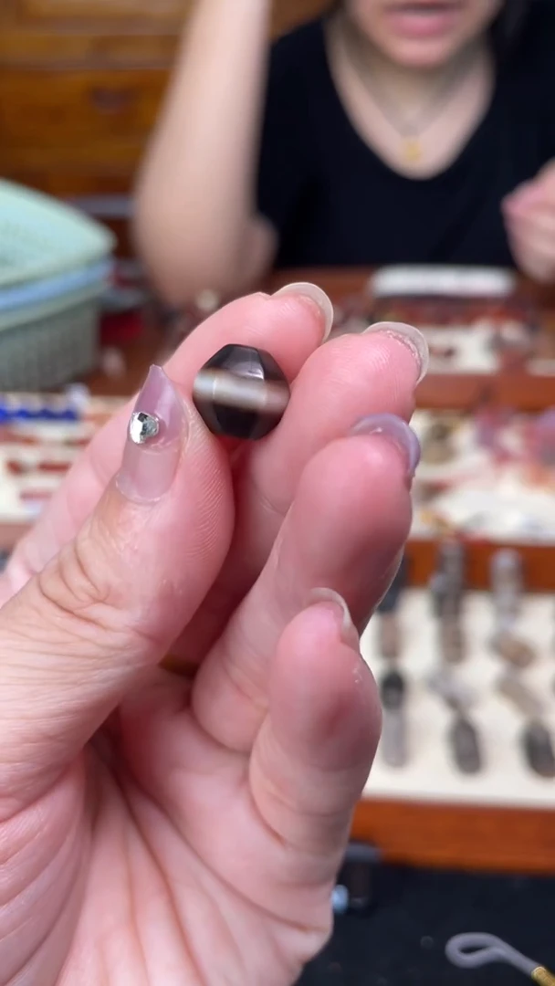 玛瑙/玉髓颈饰未镶嵌37一线