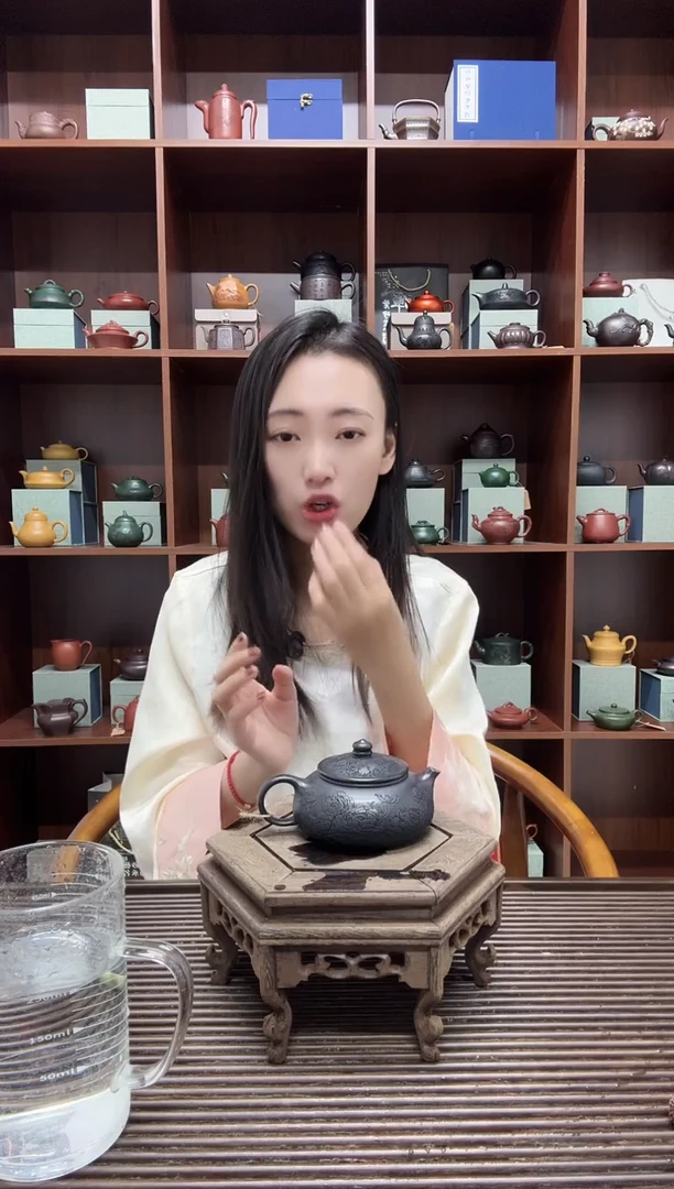 茶壶紫砂花开富贵寒江 石黄