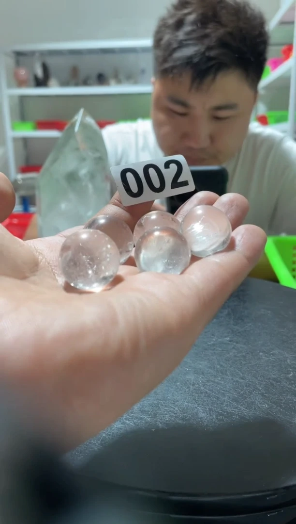 未镶嵌水晶大型摆件（非配饰）白水晶球20-25M多样性发其一 002