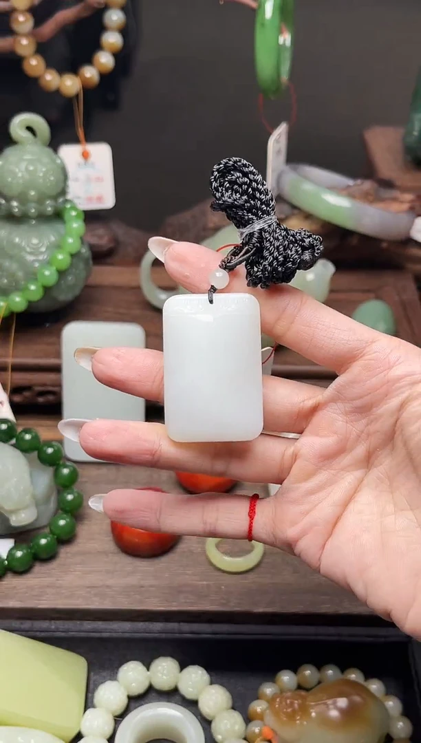 和田玉未镶嵌吊坠(不含链)青海白玉 无事牌9002033