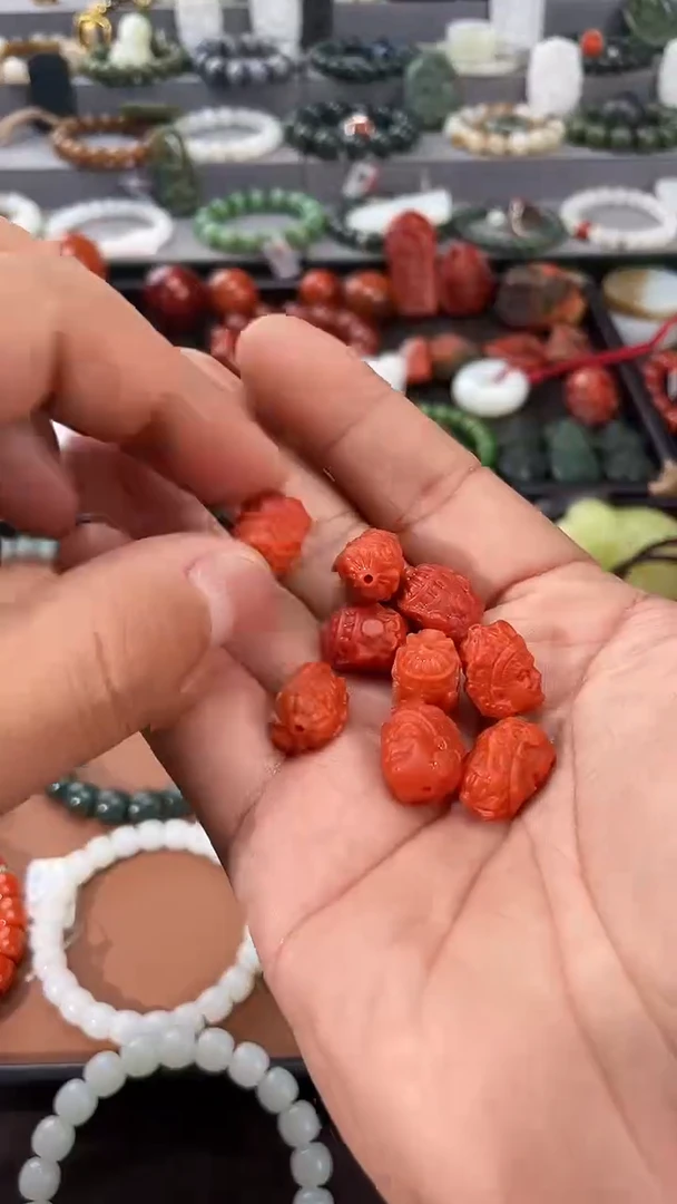 南红玛瑙手串未镶嵌多样性发一件TNH6065