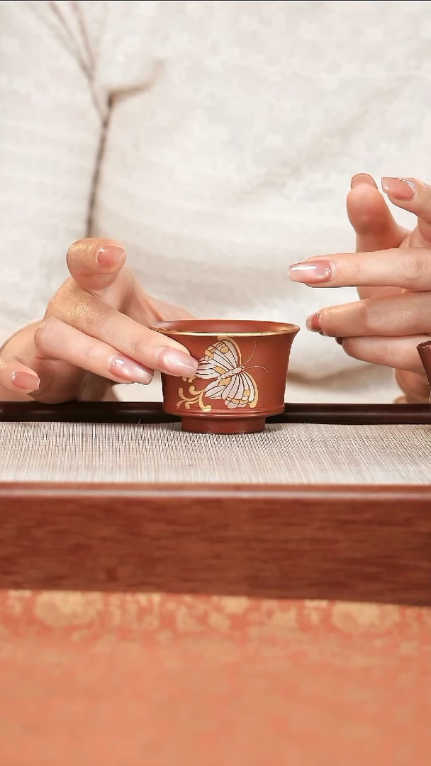 宜兴紫砂壶   0426  B63