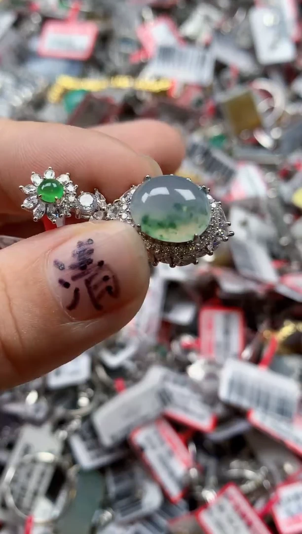 银S925镶嵌戒指翡翠天然A货缅甸翡翠