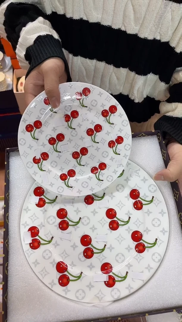 杯鸿辉家品牌瓷器，京东包邮！