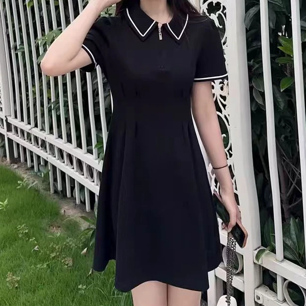 K2667 运动休闲连衣裙女小个子收腰学院风白色a字裙子 2LYQ1913