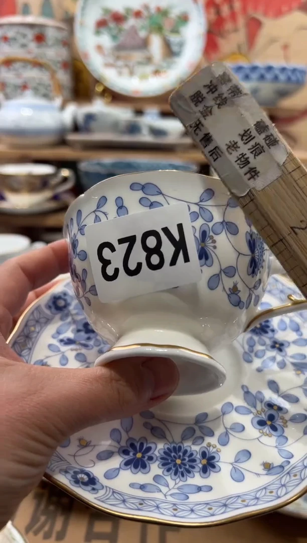 瓷片张*兮瓷片------K823