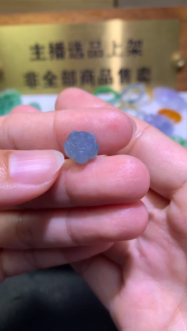 未镶嵌定制翡翠颜毛货