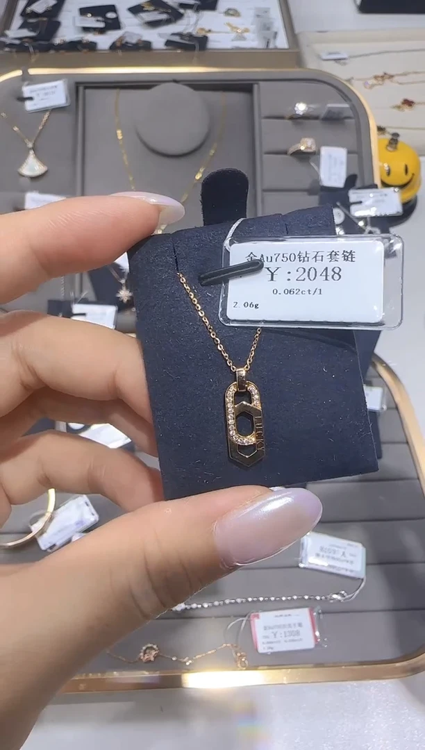 颈饰18K金镶嵌钻石18K金套链1699