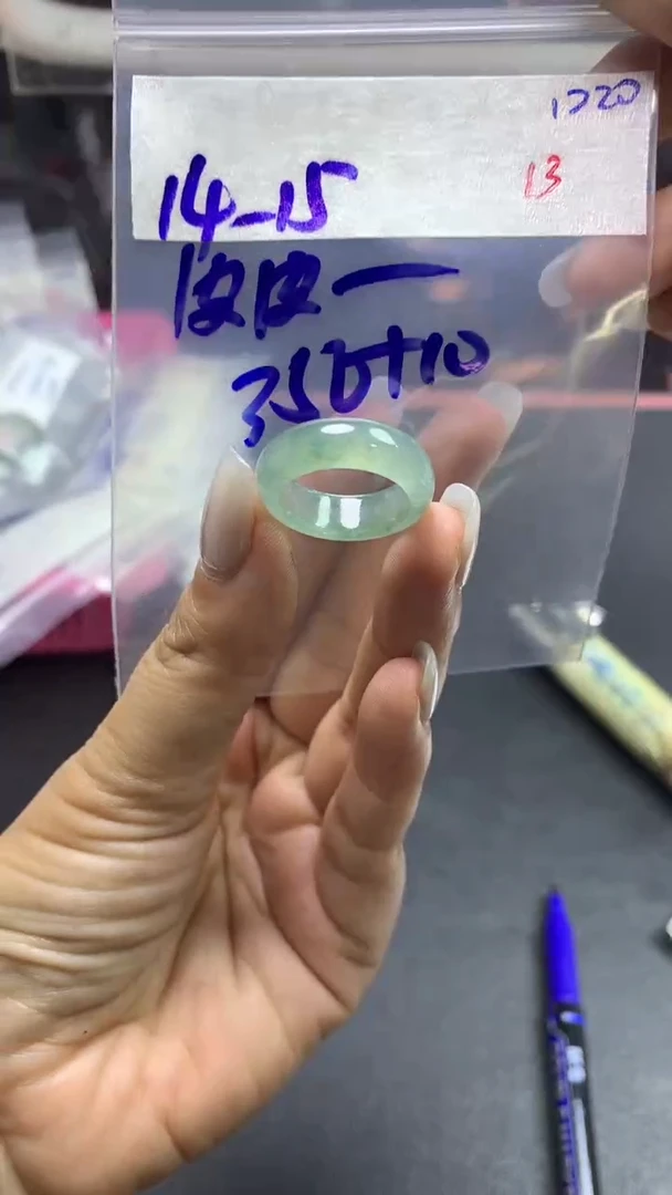 未镶嵌定制翡翠皮*朱毛货需精细抛光拍一发一