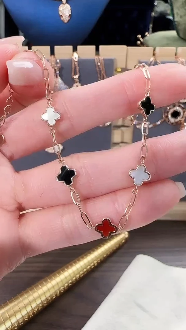 玛瑙/玉髓18K金镶嵌手链18K金幸运草手链