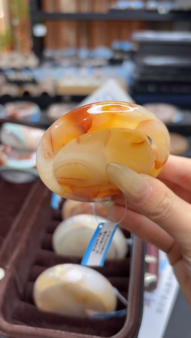 未镶嵌手镯石英质玉A546(53圈赠送镯心)