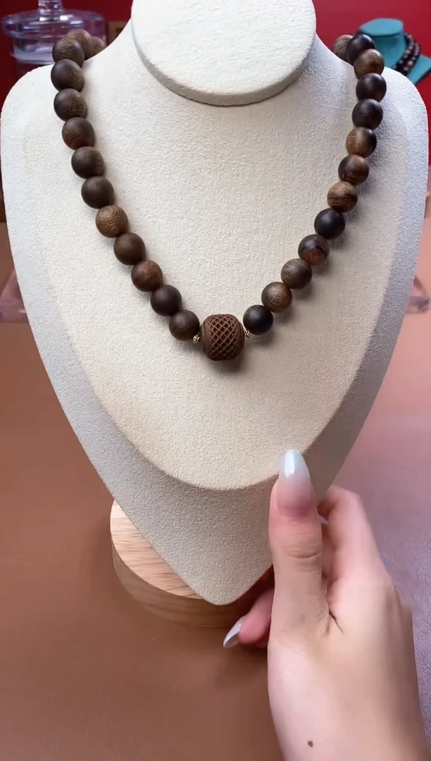 手串沉香富森配帝王紫棋10+路路通沉香木雕刻顶珠