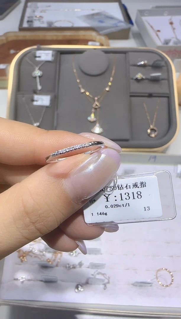 18K金镶嵌戒指/指环钻石18K金戒指1095