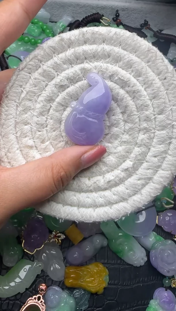 颈饰未镶嵌翡翠缅甸翡翠吊坠