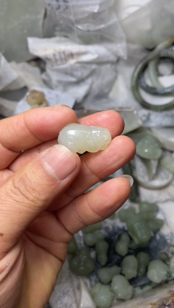 【闪购商品】和田玉颈饰未镶嵌1