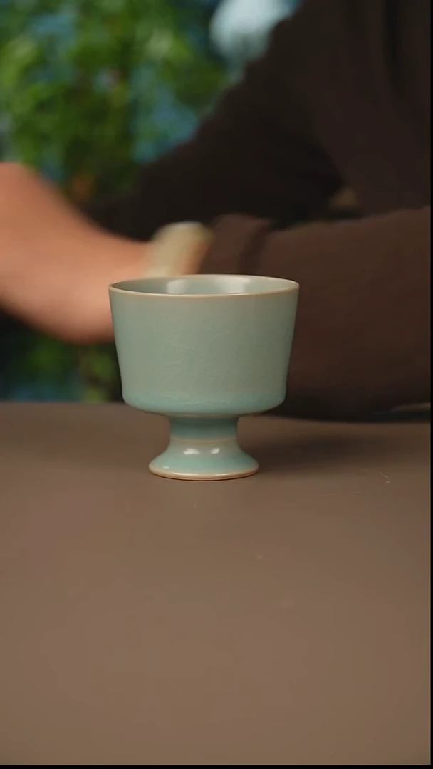 仿古高足杯微暇