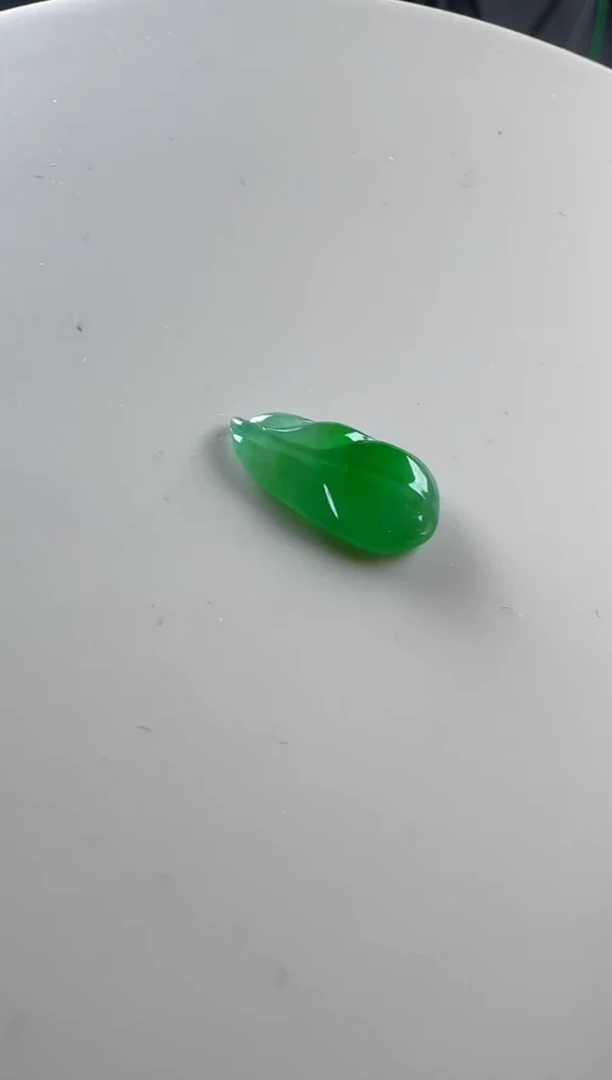 未镶嵌定制翡翠叶子