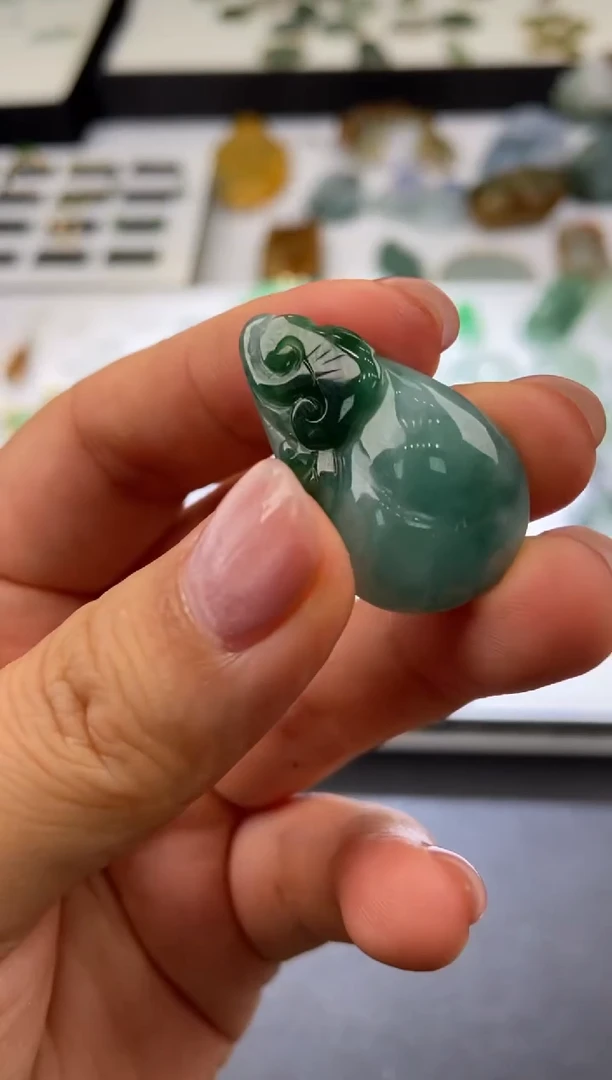 颈饰未镶嵌翡翠302786 多人