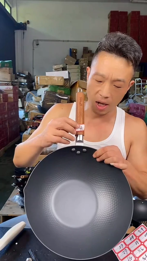 食品级塑料44号 德马克鱼鳞锅30有盖 用过的