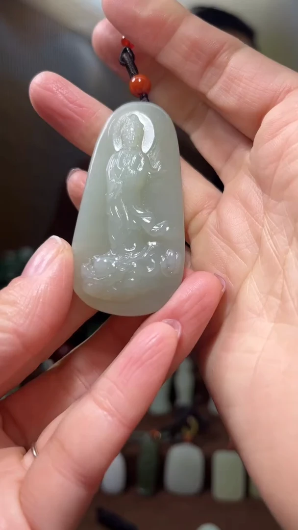 颈饰未镶嵌和田玉·