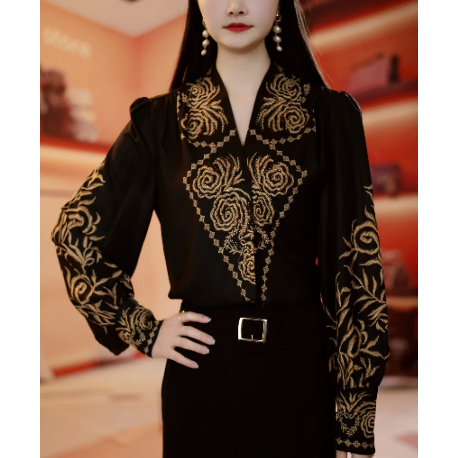 2025年春季新款时尚洋气高端衬衣女式百搭小衫显瘦国风长袖上衣女