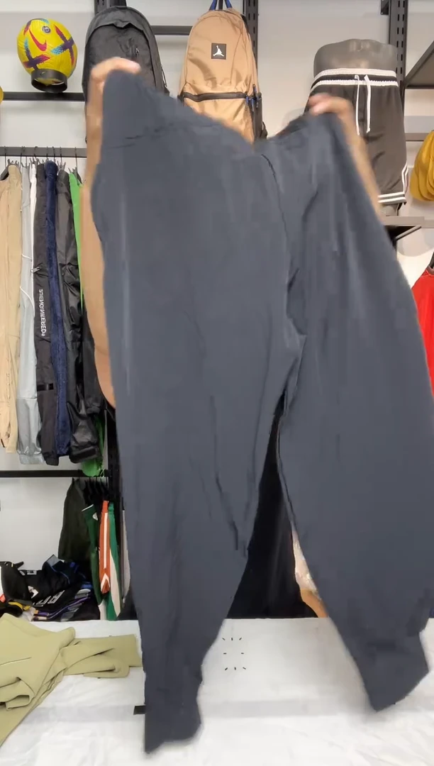 3365编码 耐克卫衣服饰过款为准 尺码M