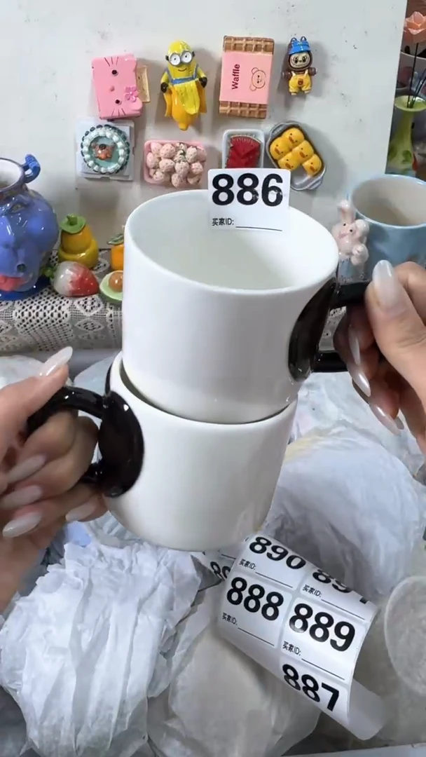 摆件公****?本产品默认微瑕！完美主义者慎拍！