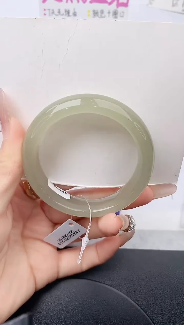 未镶嵌手镯石英质玉w203-DB53+