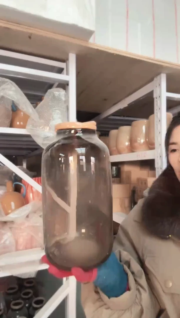 232直播玻璃花瓶