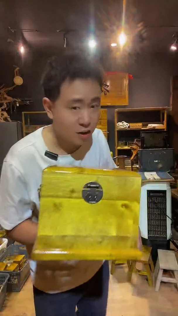 木金丝楠木制品箱子23*23*20