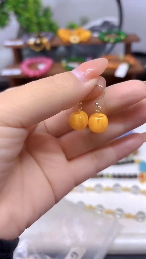 蜜蜡14K金镶嵌耳饰E01