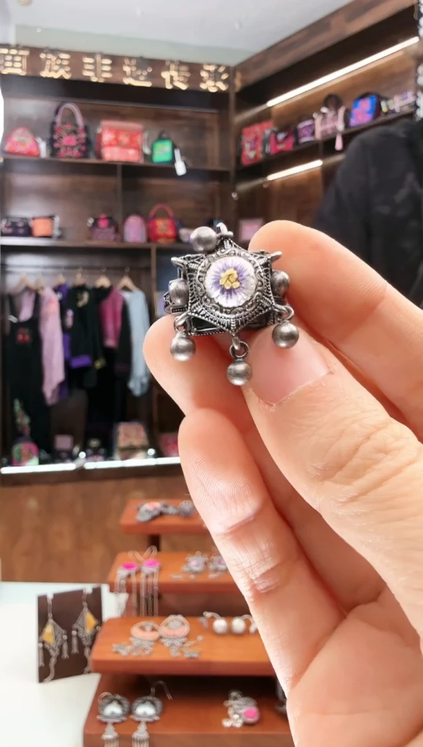 【闪购商品】织绣167蚩梦苗族古绣